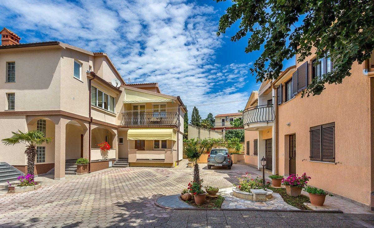 Apartments Nevija Medulin Exterior foto